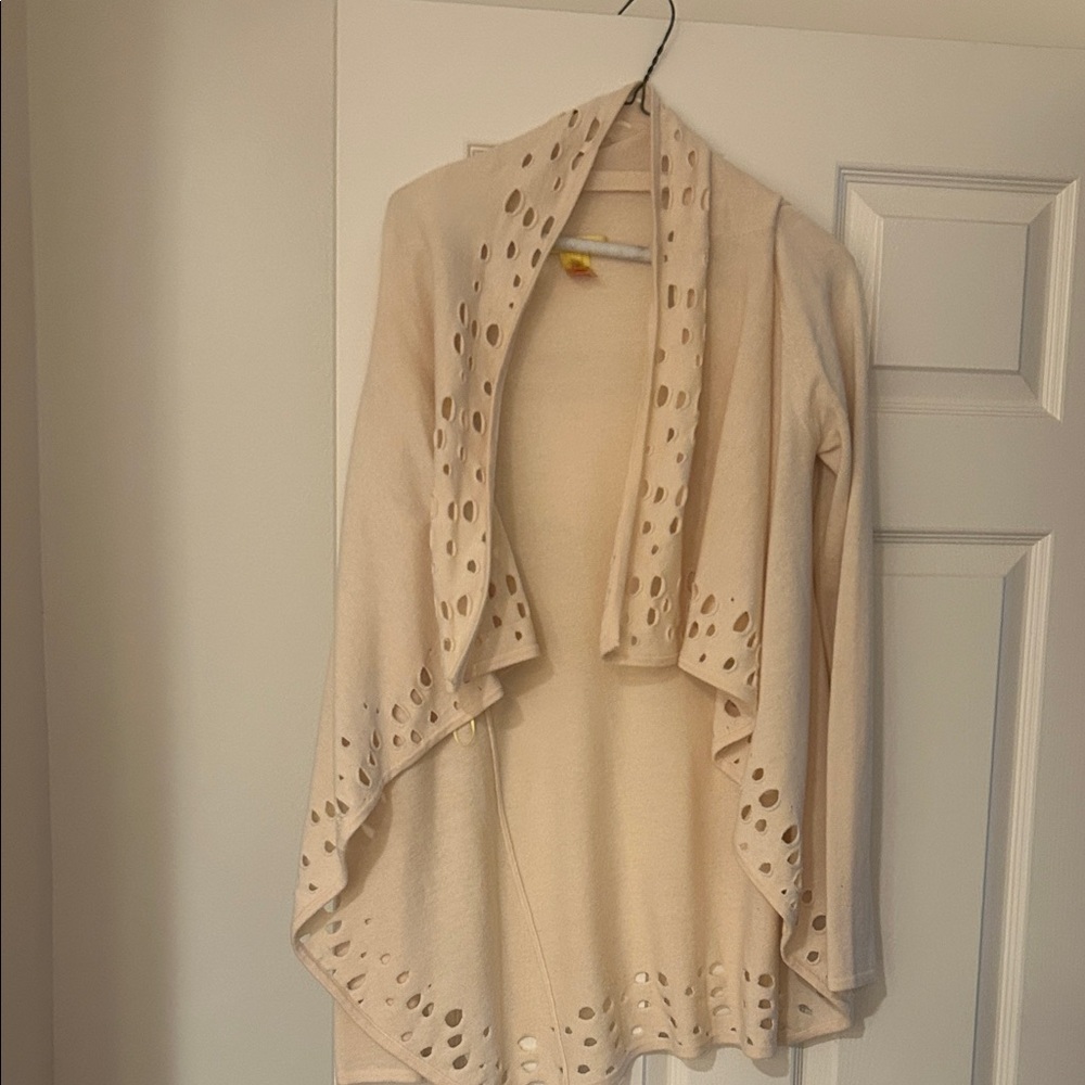 Catherine Malandrino Cream Open-Front Poncho
